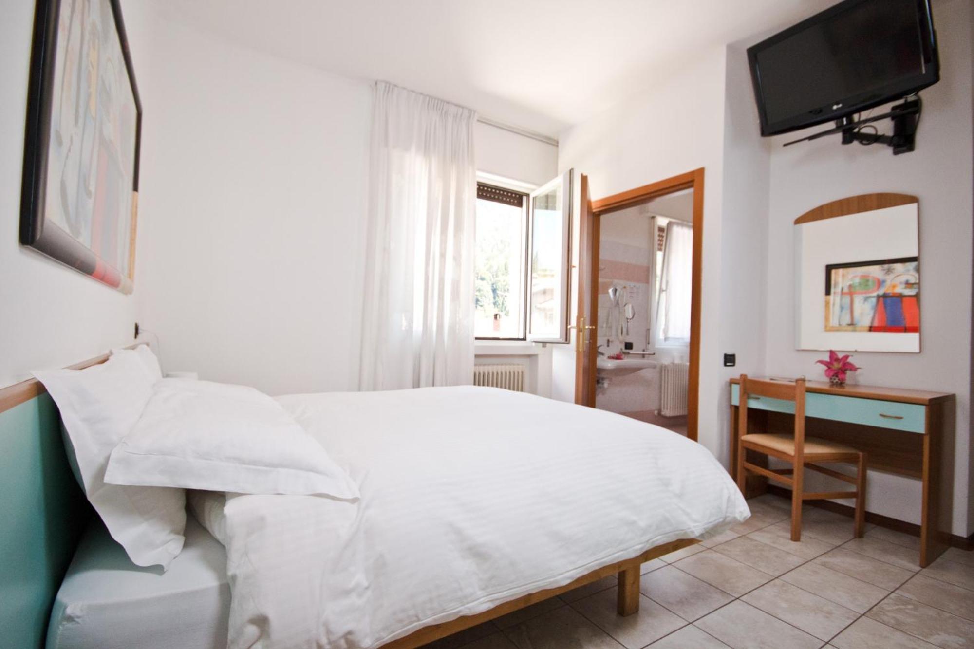 Hotel Martinelli Ronzo-Chienis Εξωτερικό φωτογραφία