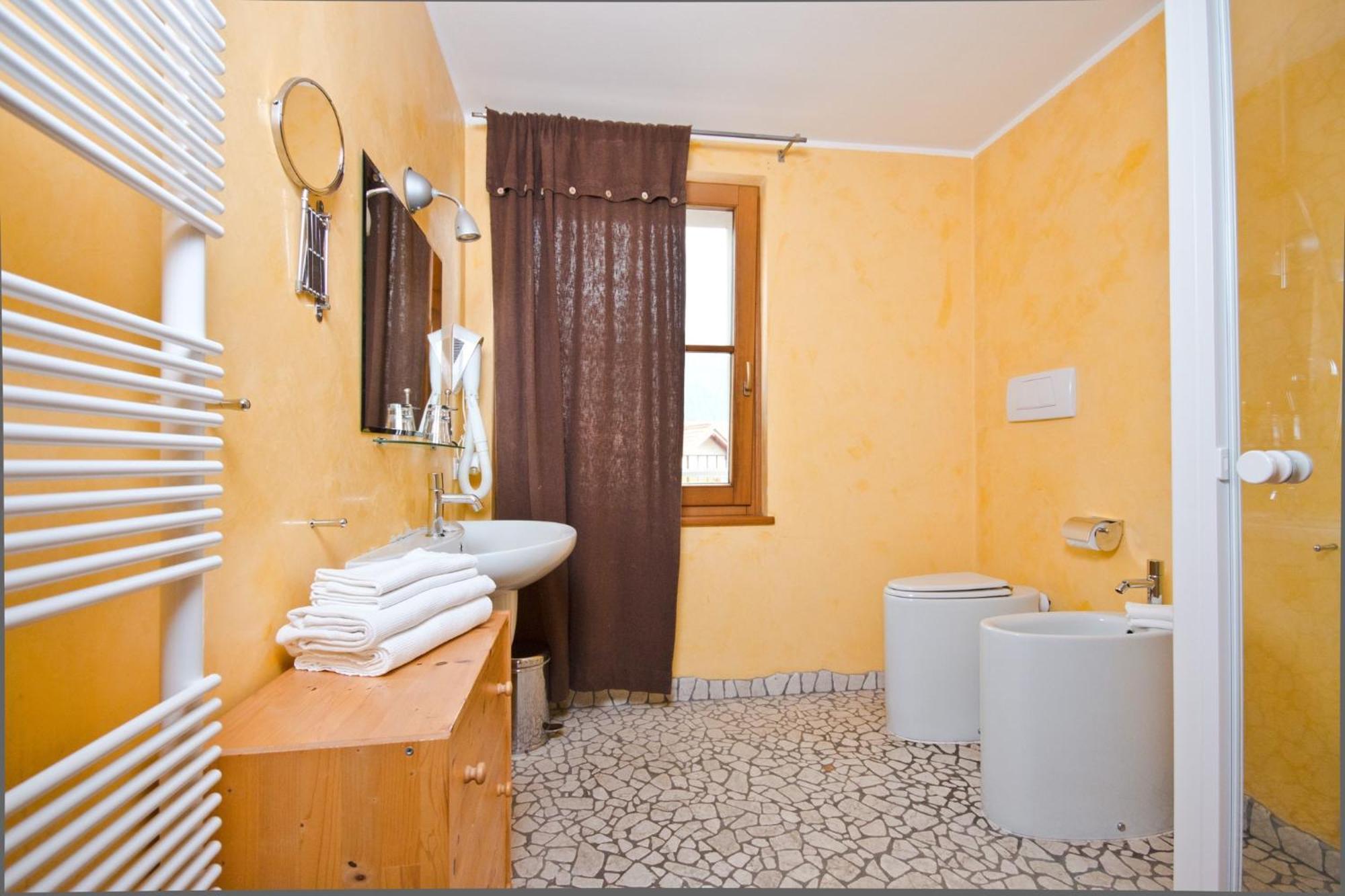 Hotel Martinelli Ronzo-Chienis Δωμάτιο φωτογραφία